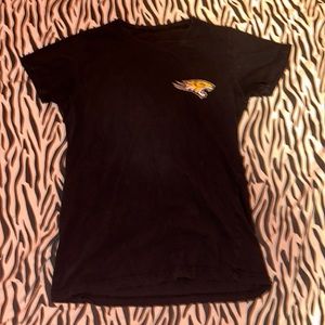 Towson University T shirt